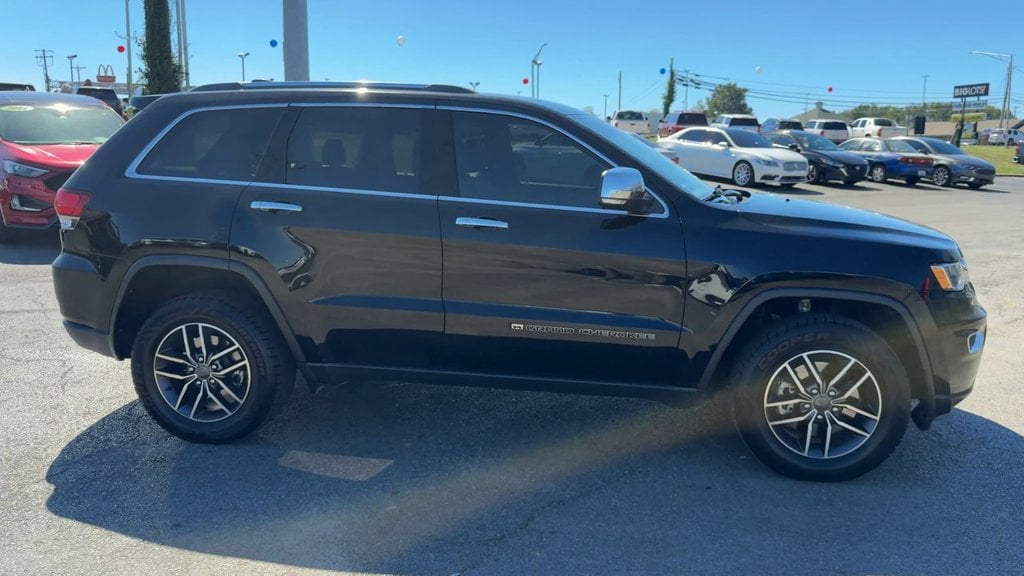Pre-Owned 2022 Jeep Grand Cherokee WK Limited - photo - 7