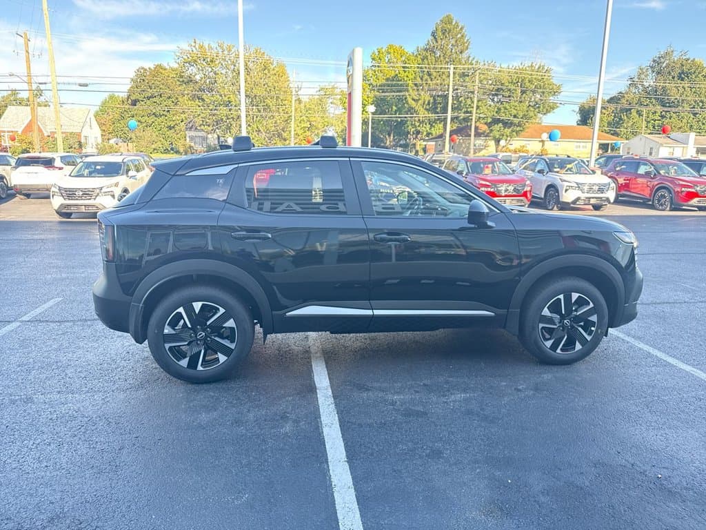 New 2027 Nissan Kicks SV - photo - 13