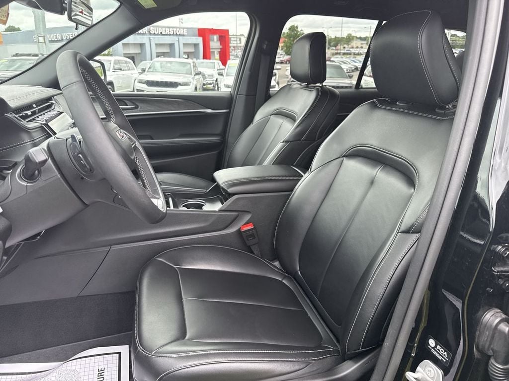 Pre-Owned 2025 Jeep Grand Cherokee Limited - photo - 21