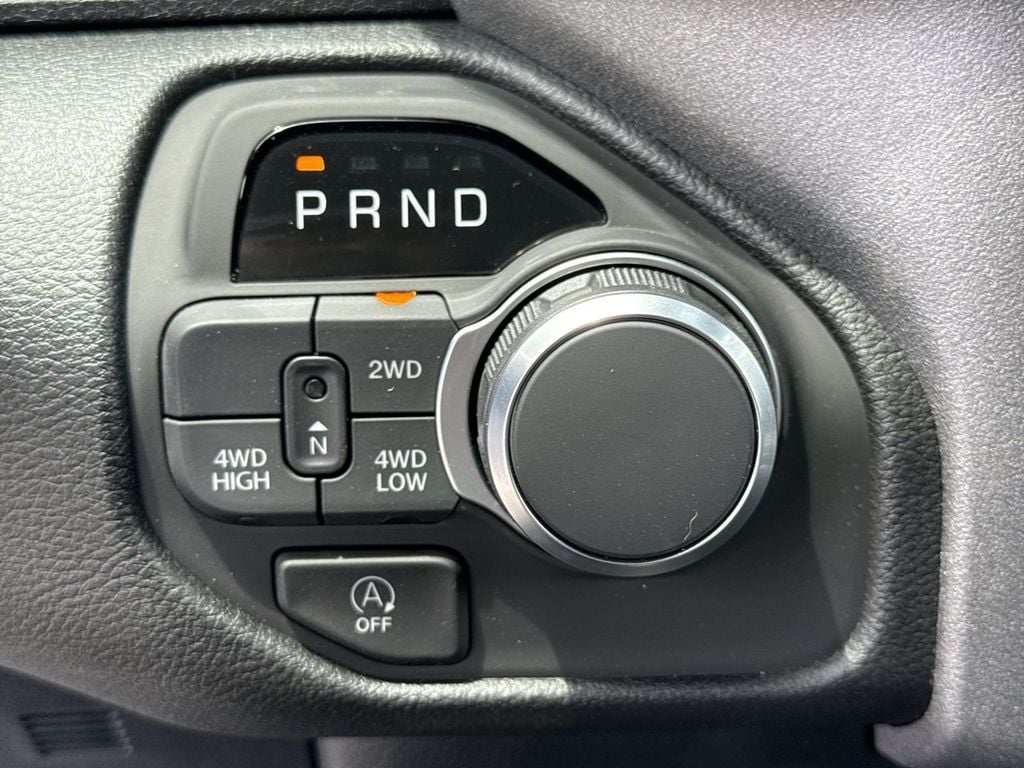 New 2026 Ram 1500 Tradesman - photo - 25