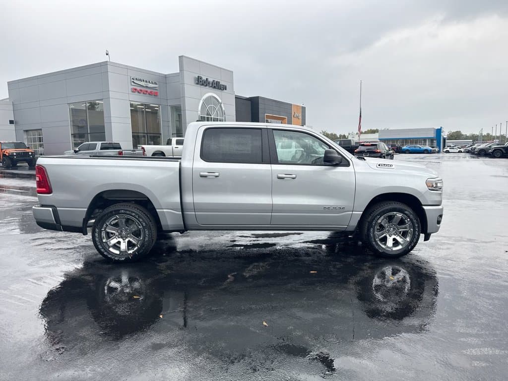 New 2026 Ram 1500 Big Horn/Lone Star - photo - 13