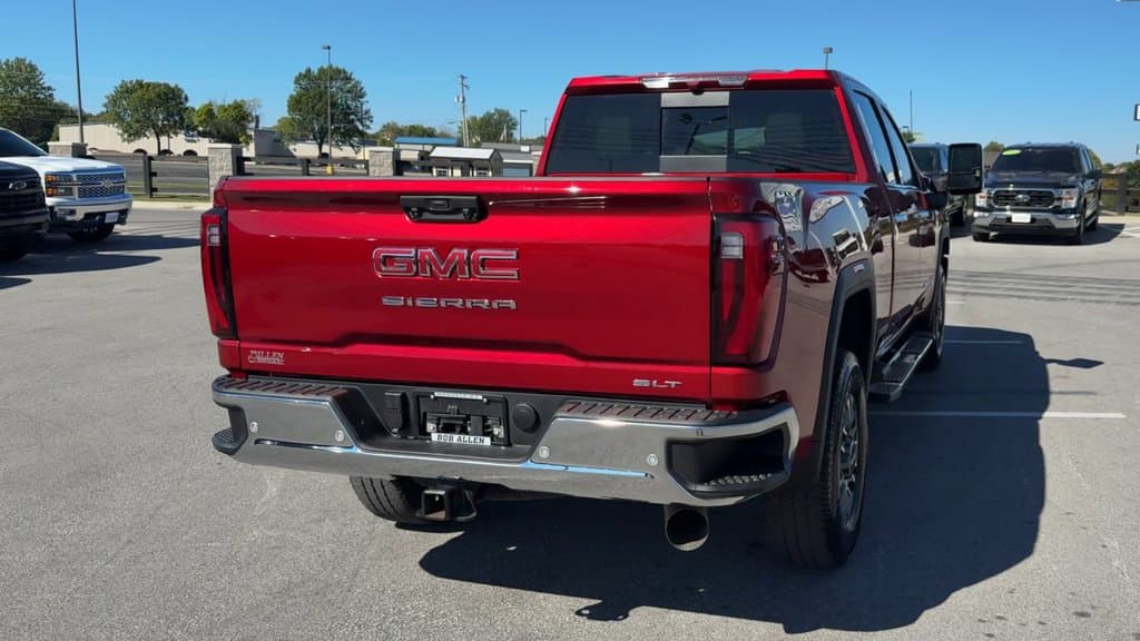Pre-Owned 2026 GMC Sierra 3500HD SLT - photo - 5