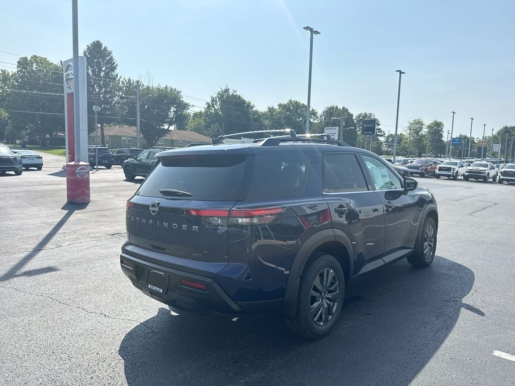 New 2026 Nissan Pathfinder SV - photo - 12