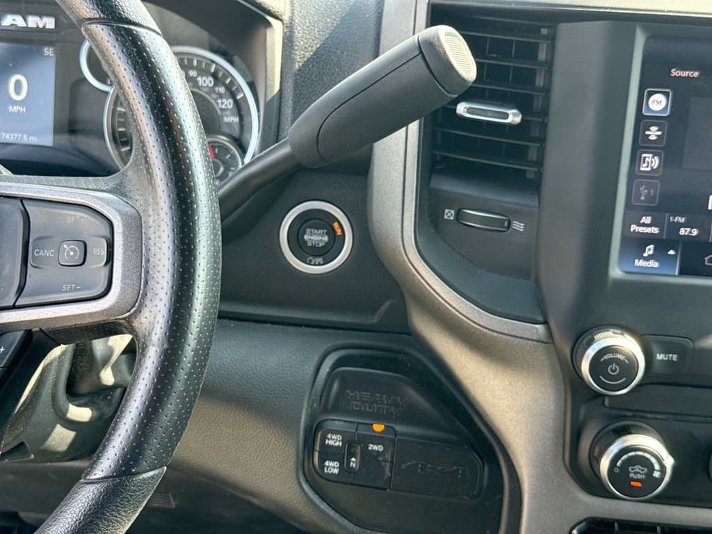 Pre-Owned 2024 Ram 3500 Tradesman - photo - 17