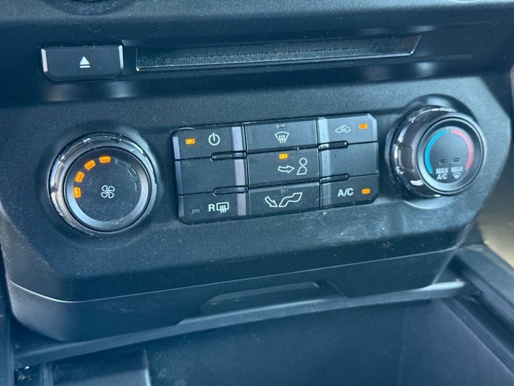 Pre-Owned 2017 Ford F-150 XL - photo - 20