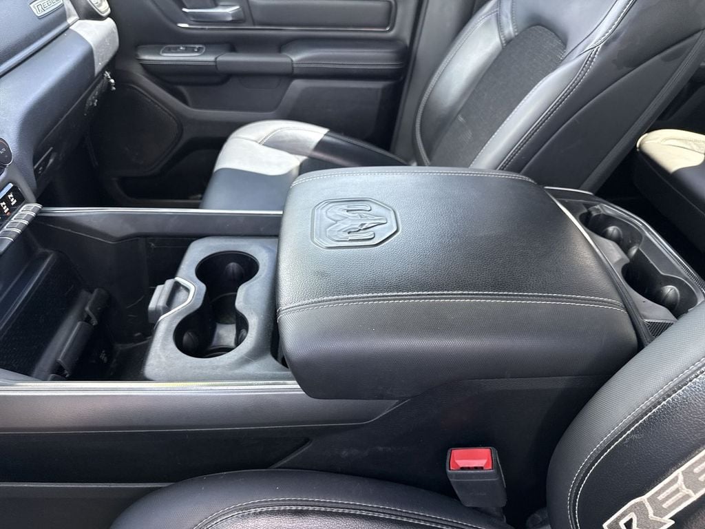 Pre-Owned 2020 Ram 1500 Rebel - photo - 24