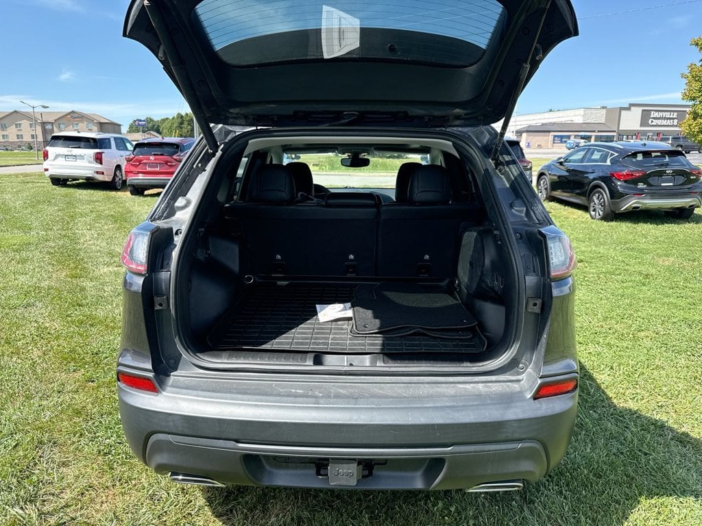 Pre-Owned 2022 Jeep Cherokee Latitude Lux - photo - 16