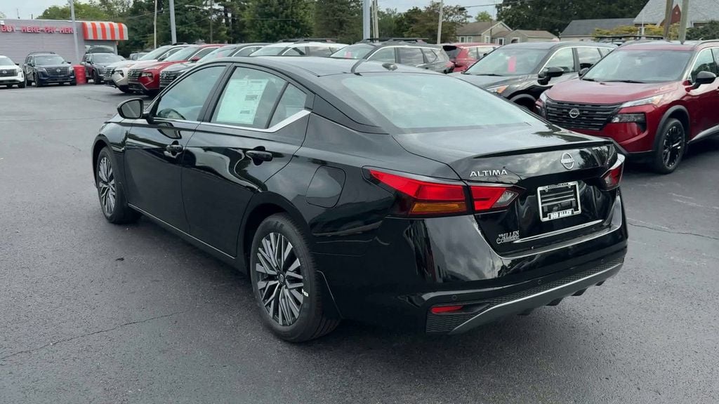 New 2026 Nissan Altima 2.5 SV - photo - 4