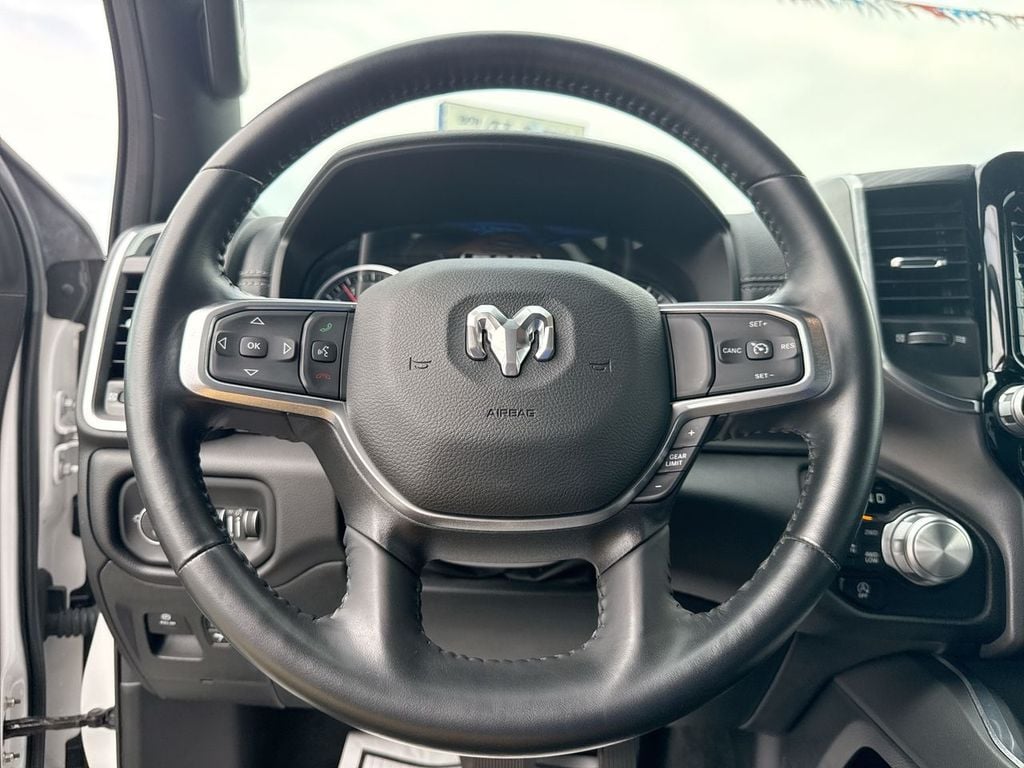 Pre-Owned 2023 Ram 1500 Laramie - photo - 22