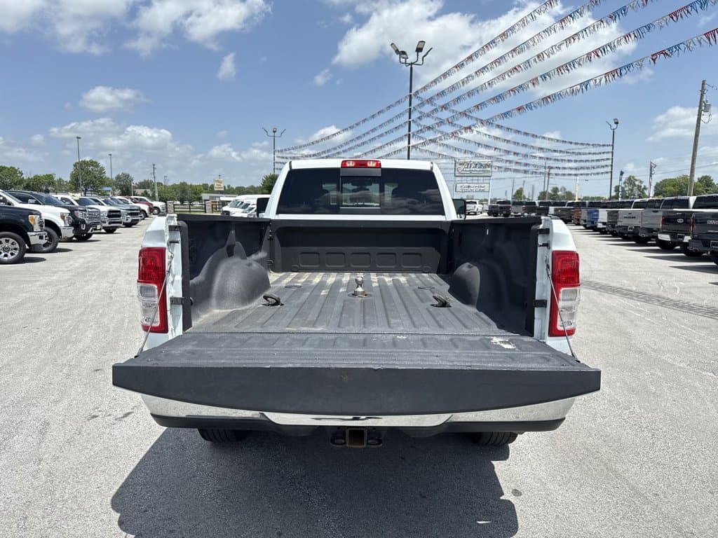 Pre-Owned 2024 Ram 3500 Tradesman - photo - 16
