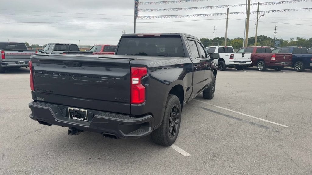 Pre-Owned 2024 Chevrolet Silverado 1500 RST - photo - 5