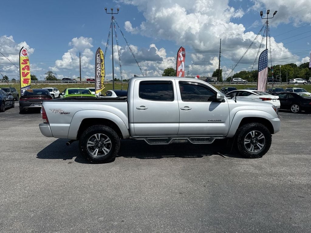 Pre-Owned 2012 Toyota Tacoma Base - photo - 5