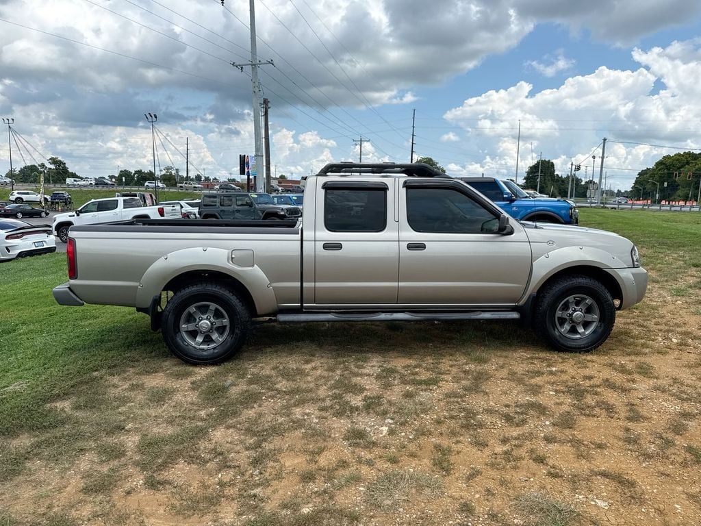 Pre-Owned 2004 Nissan Frontier XE - photo - 5