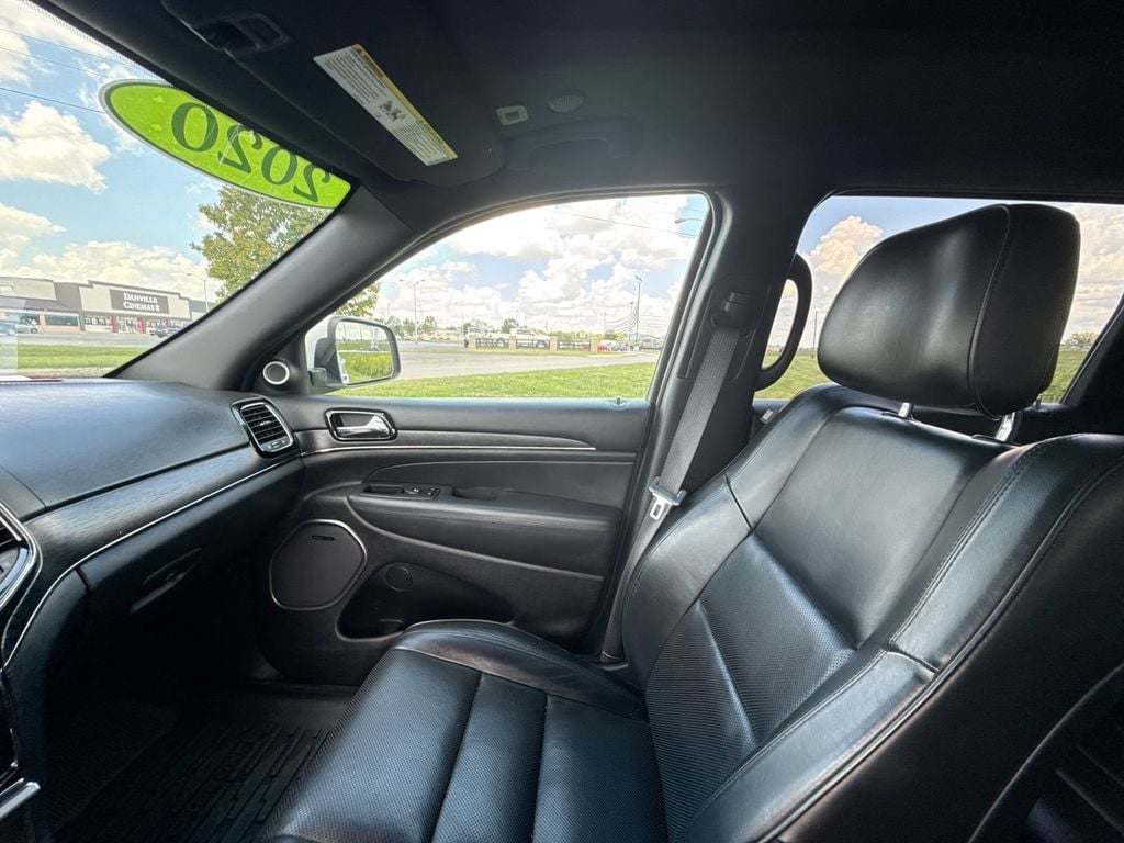 Pre-Owned 2020 Jeep Grand Cherokee Overland - photo - 23