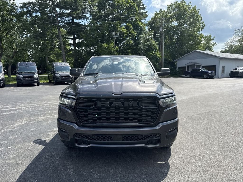 New 2026 Ram 1500 Express - photo - 15