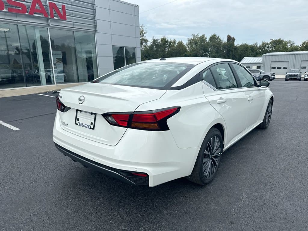 New 2026 Nissan Altima 2.5 SV - photo - 12