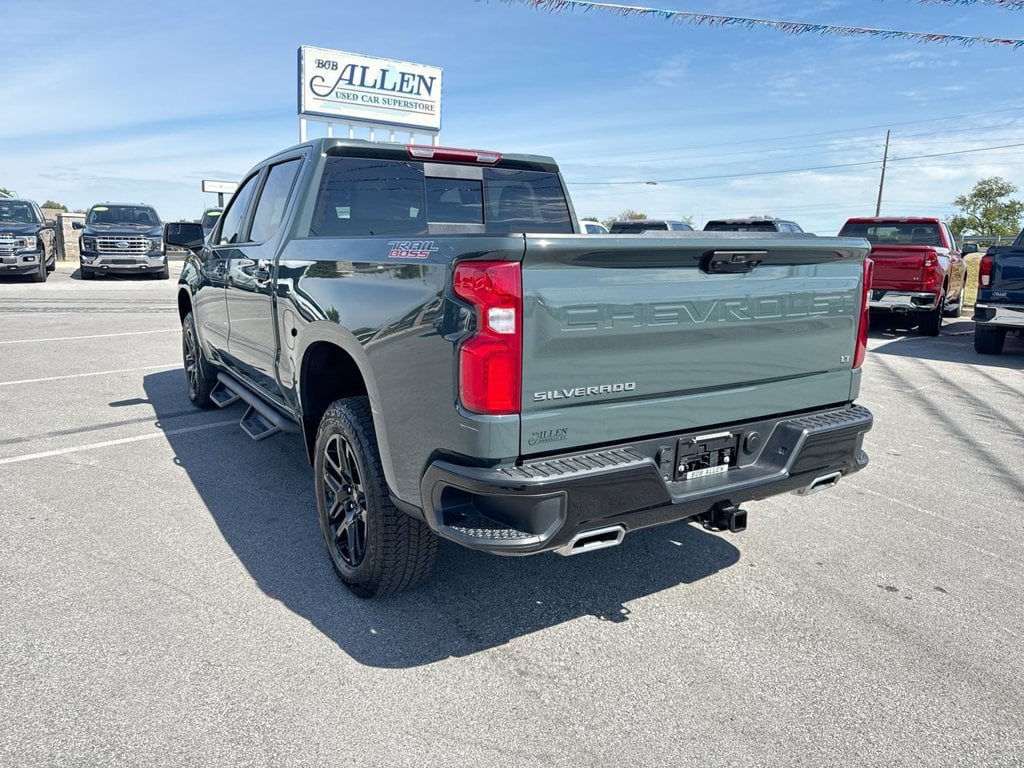 Pre-Owned 2026 Chevrolet Silverado 1500 LT Trail Boss - photo - 11