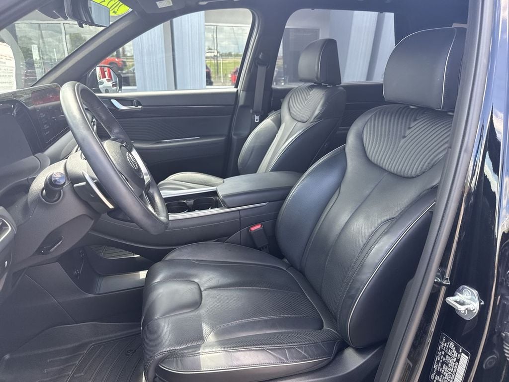 Pre-Owned 2023 Hyundai Palisade Calligraphy - photo - 22