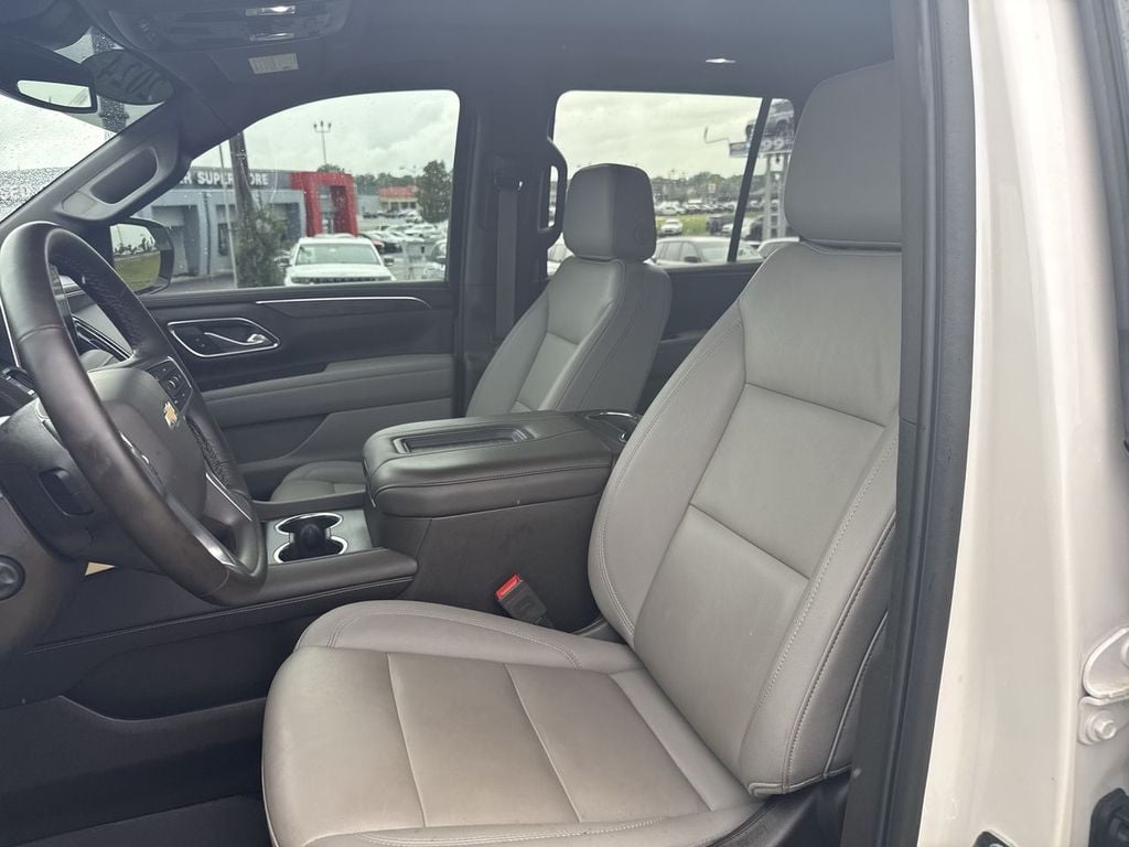 Pre-Owned 2024 Chevrolet Tahoe LT - photo - 22