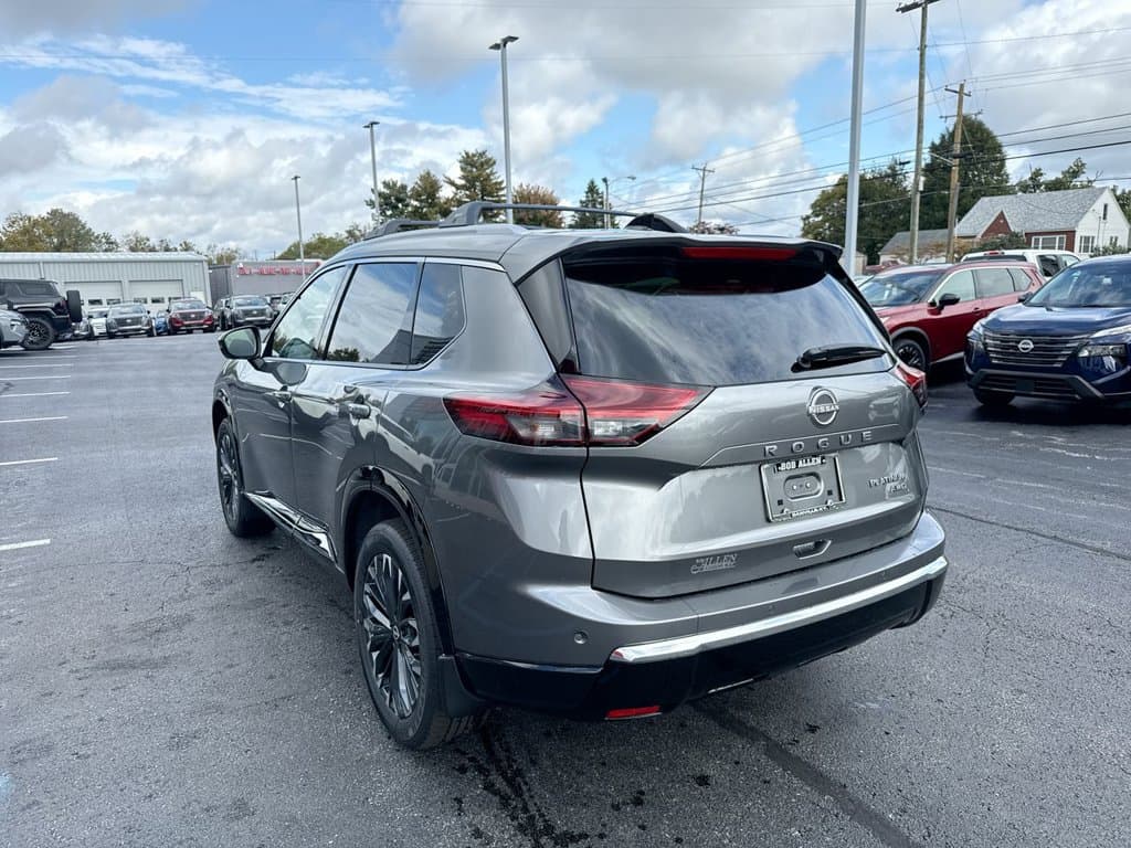 New 2026 Nissan Rogue Platinum - photo - 11