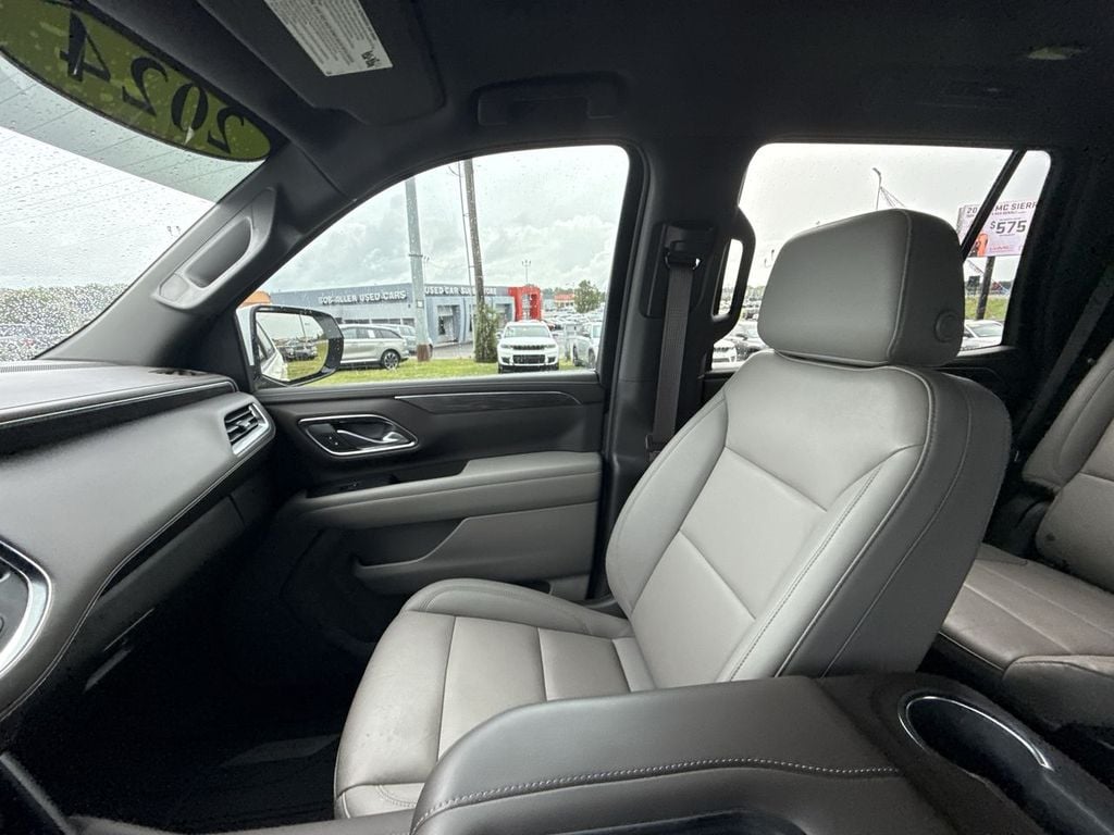 Pre-Owned 2024 Chevrolet Tahoe LT - photo - 32