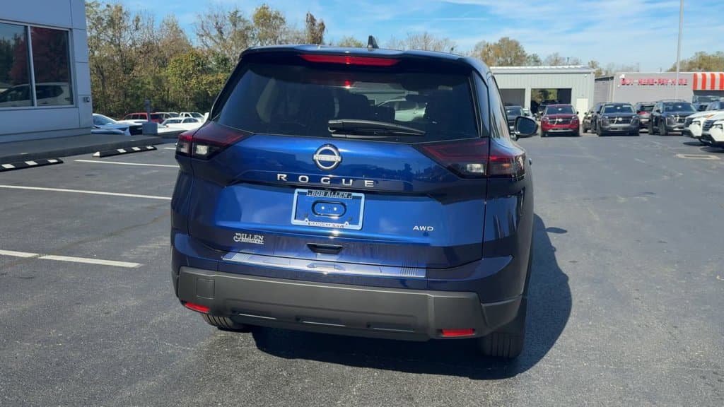 New 2026 Nissan Rogue SV - photo - 5