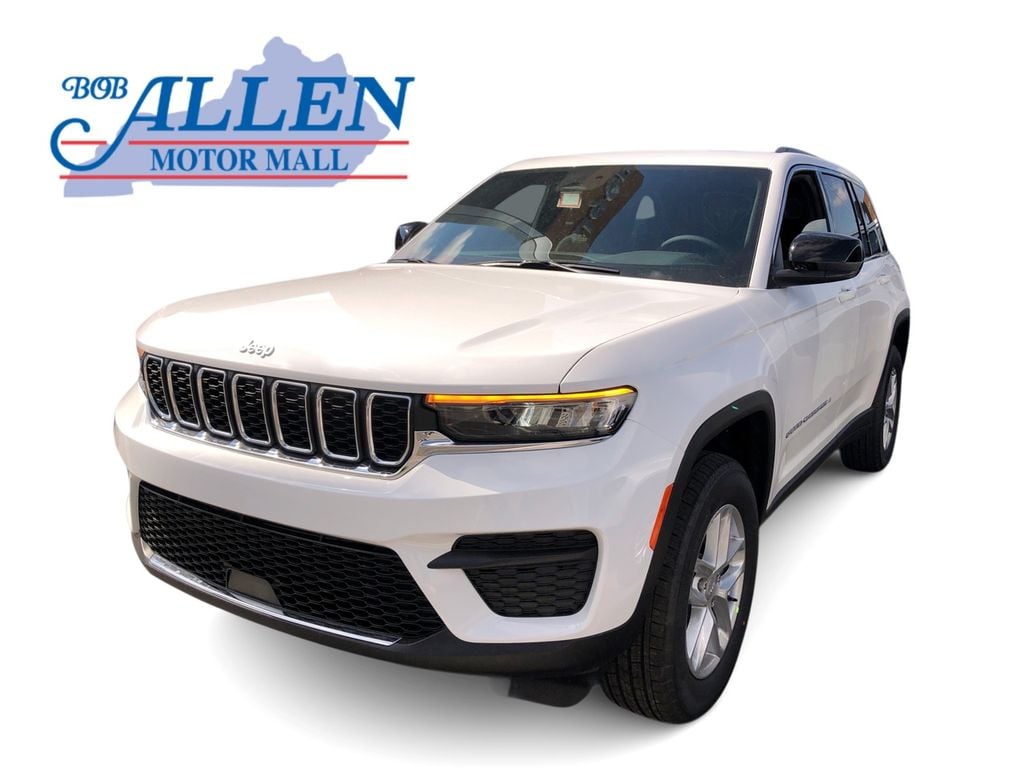 New 2026 Jeep Grand Cherokee Laredo X - photo - 0