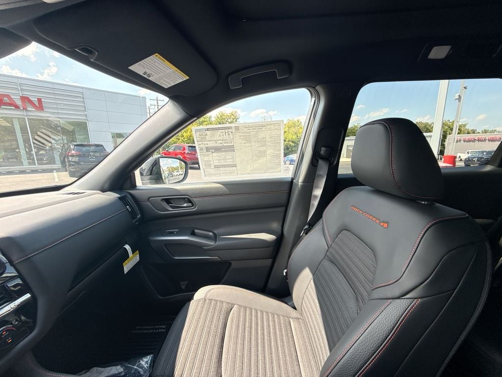 New 2026 Nissan Pathfinder Rock Creek - photo - 31