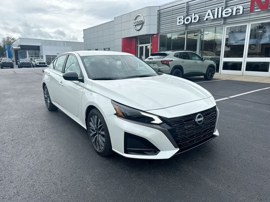 New 2026 Nissan Altima 2.5 SV - photo - 14