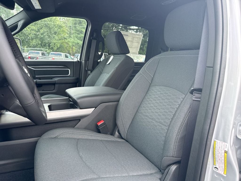 New 2026 Ram 3500 Big Horn - photo - 20
