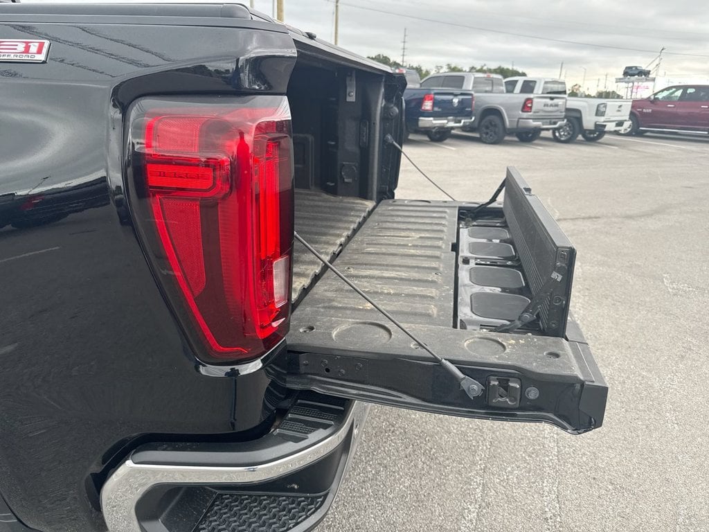Pre-Owned 2019 GMC Sierra 1500 SLT - photo - 23