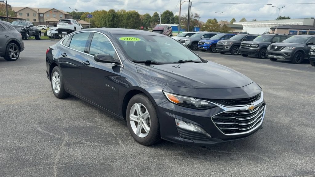 Pre-Owned 2023 Chevrolet Malibu LT - photo - 8