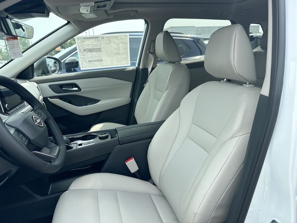 New 2026 Nissan Rogue Dark Armor - photo - 21