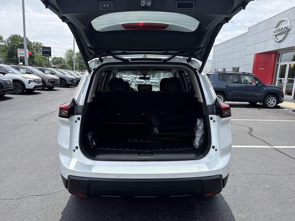 New 2026 Nissan Rogue Rock Creek - photo - 16