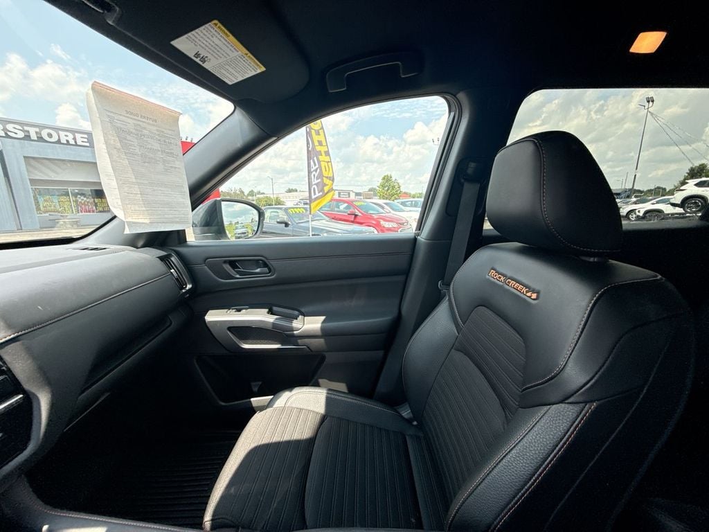 Pre-Owned 2024 Nissan Pathfinder Rock Creek - photo - 30