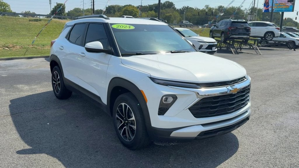 Pre-Owned 2024 Chevrolet TrailBlazer LT - photo - 8