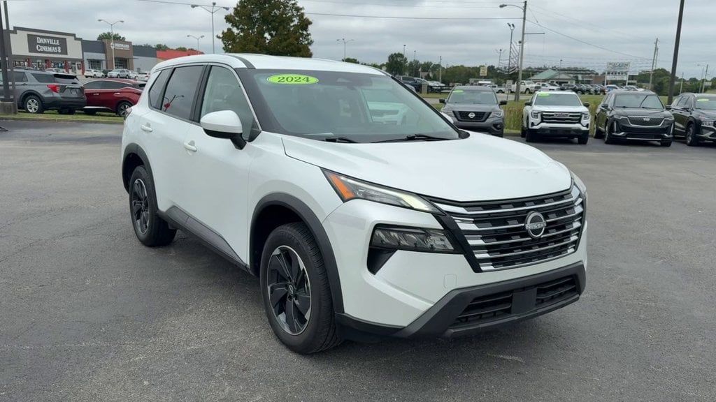 Pre-Owned 2024 Nissan Rogue SV - photo - 8