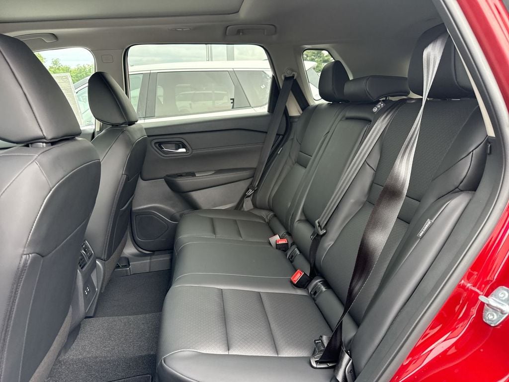 New 2026 Nissan Rogue Dark Armor - photo - 19