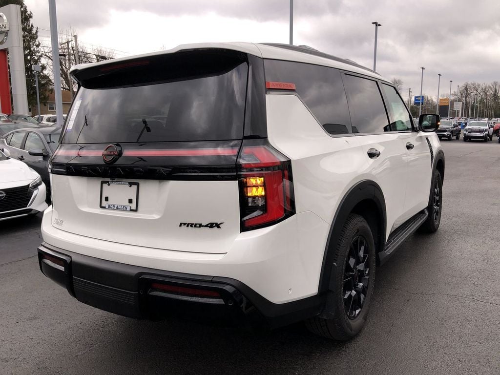 New 2026 Nissan Armada PRO-4X - photo - 12