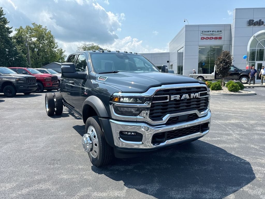New 2026 Ram 4500HD Tradesman - photo - 14