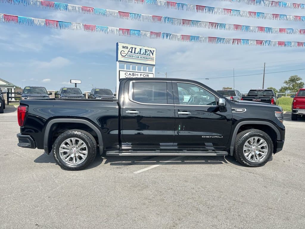 Pre-Owned 2025 GMC Sierra 1500 Denali - photo - 13