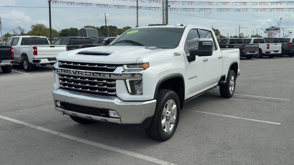 Pre-Owned 2023 Chevrolet Silverado 2500HD LTZ - photo - 1