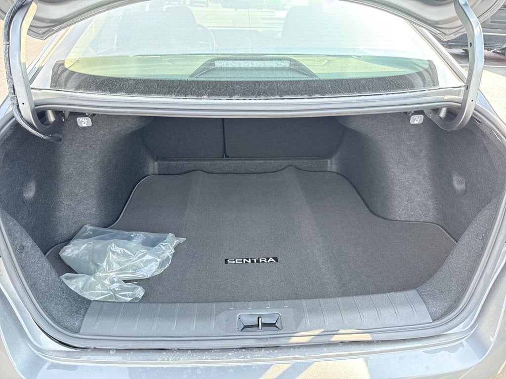 New 2027 Nissan Sentra S - photo - 16