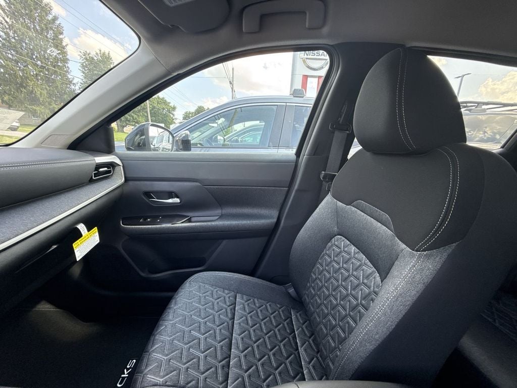 New 2026 Nissan Kicks SV - photo - 29