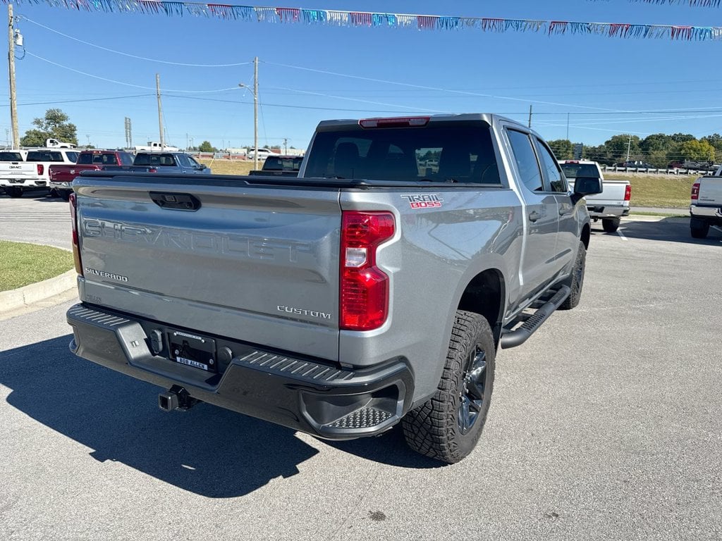 Pre-Owned 2025 Chevrolet Silverado 1500 Custom Trail Boss - photo - 12