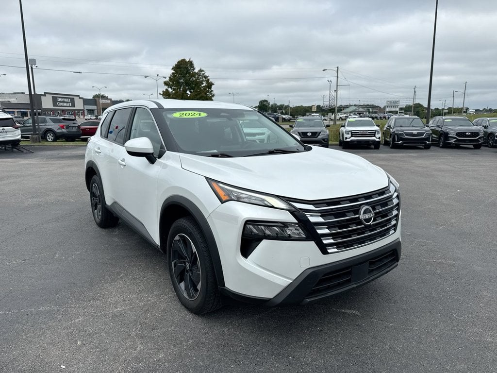 Pre-Owned 2024 Nissan Rogue SV - photo - 14