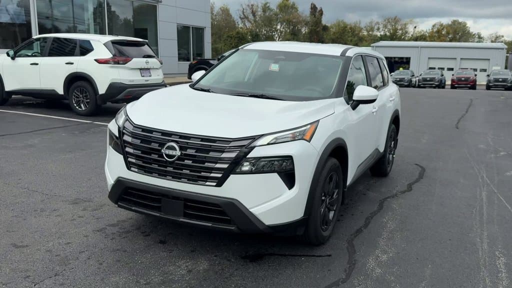 New 2026 Nissan Rogue SV - photo - 1