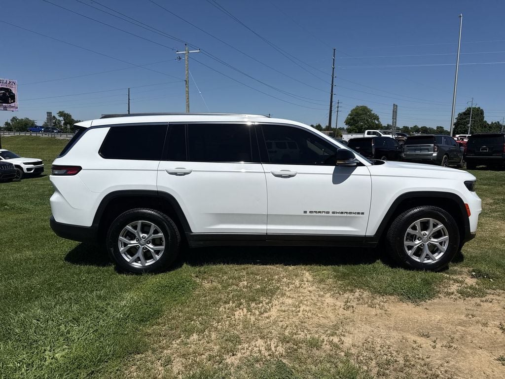 Pre-Owned 2022 Jeep Grand Cherokee L Limited - photo - 13