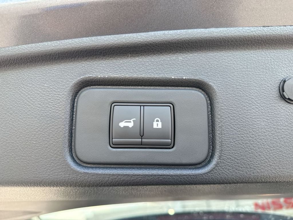 New 2026 Nissan Pathfinder Rock Creek - photo - 17