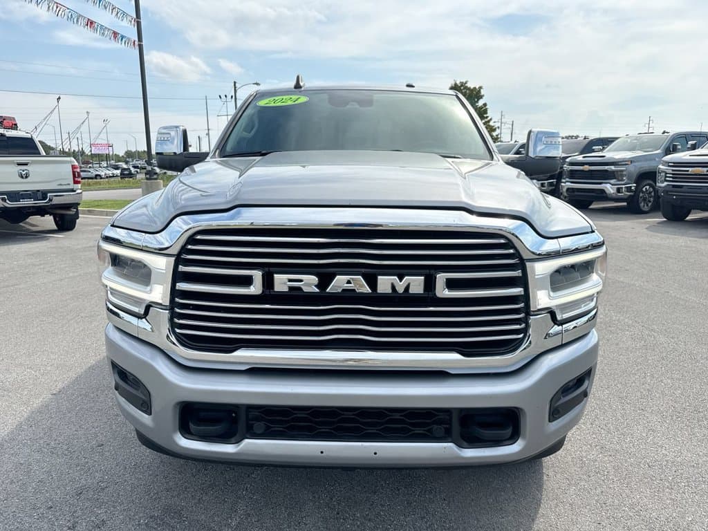 Pre-Owned 2024 Ram 2500 Laramie - photo - 15